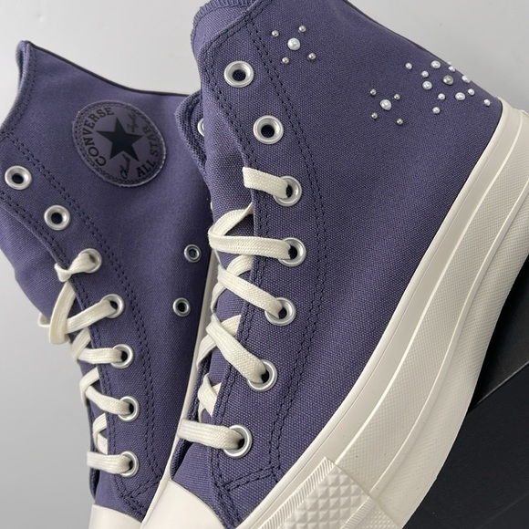 Converse WMNS А12513С CTAS LIFT HI
LAVENDER ASH/EGRET/BLACK Platforms Sneakers - Picture 6 of 16